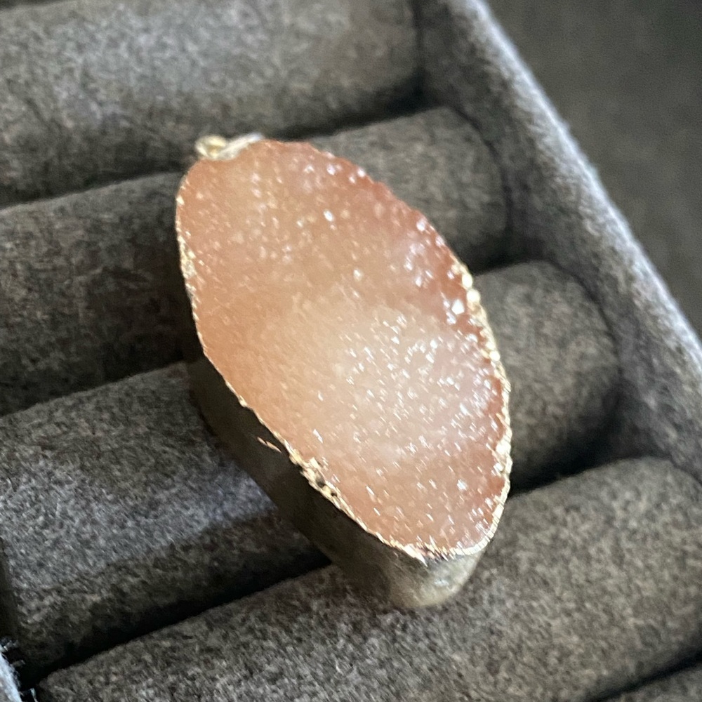 Geode Charm - Picture 3 of 4